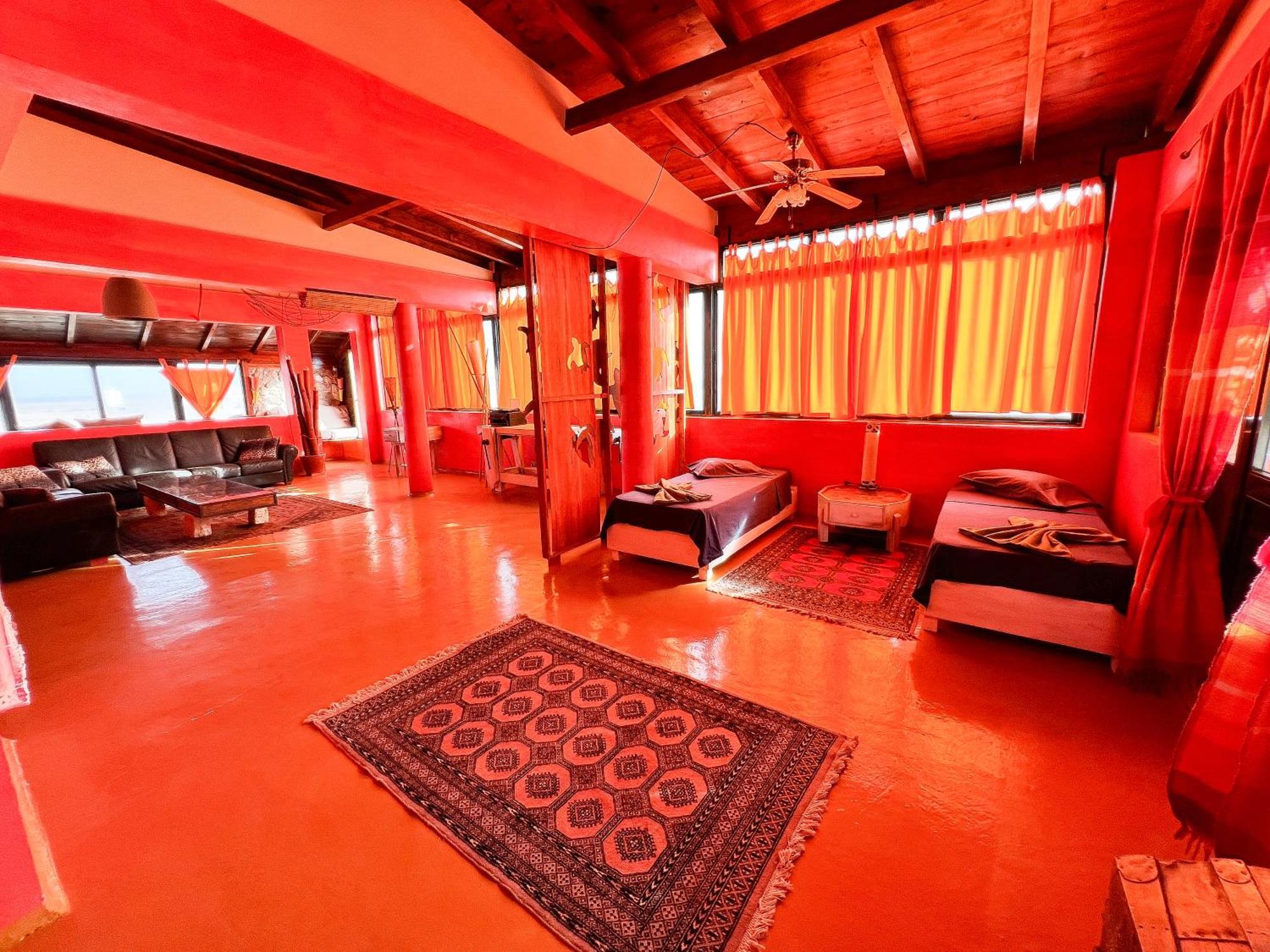 Surfactivity Guest House Santa Maria Exterior photo